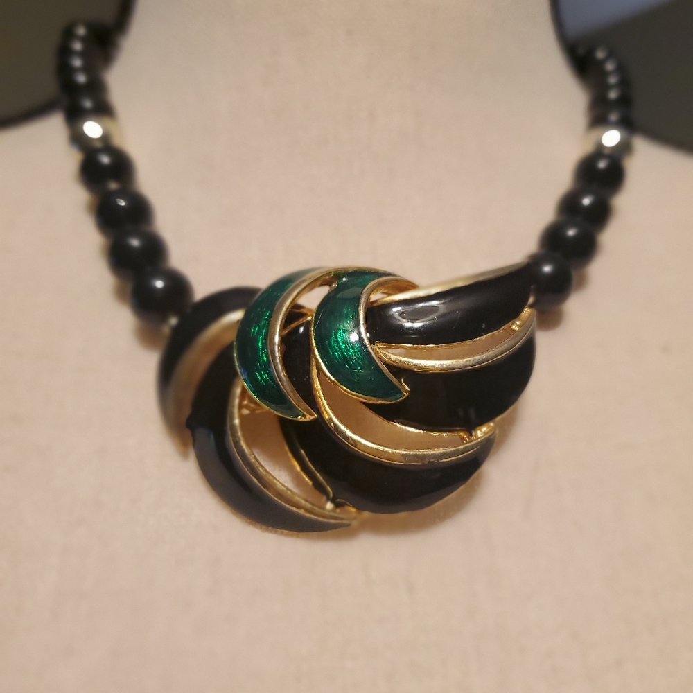 Statement Piece Classy Necklace - image 2